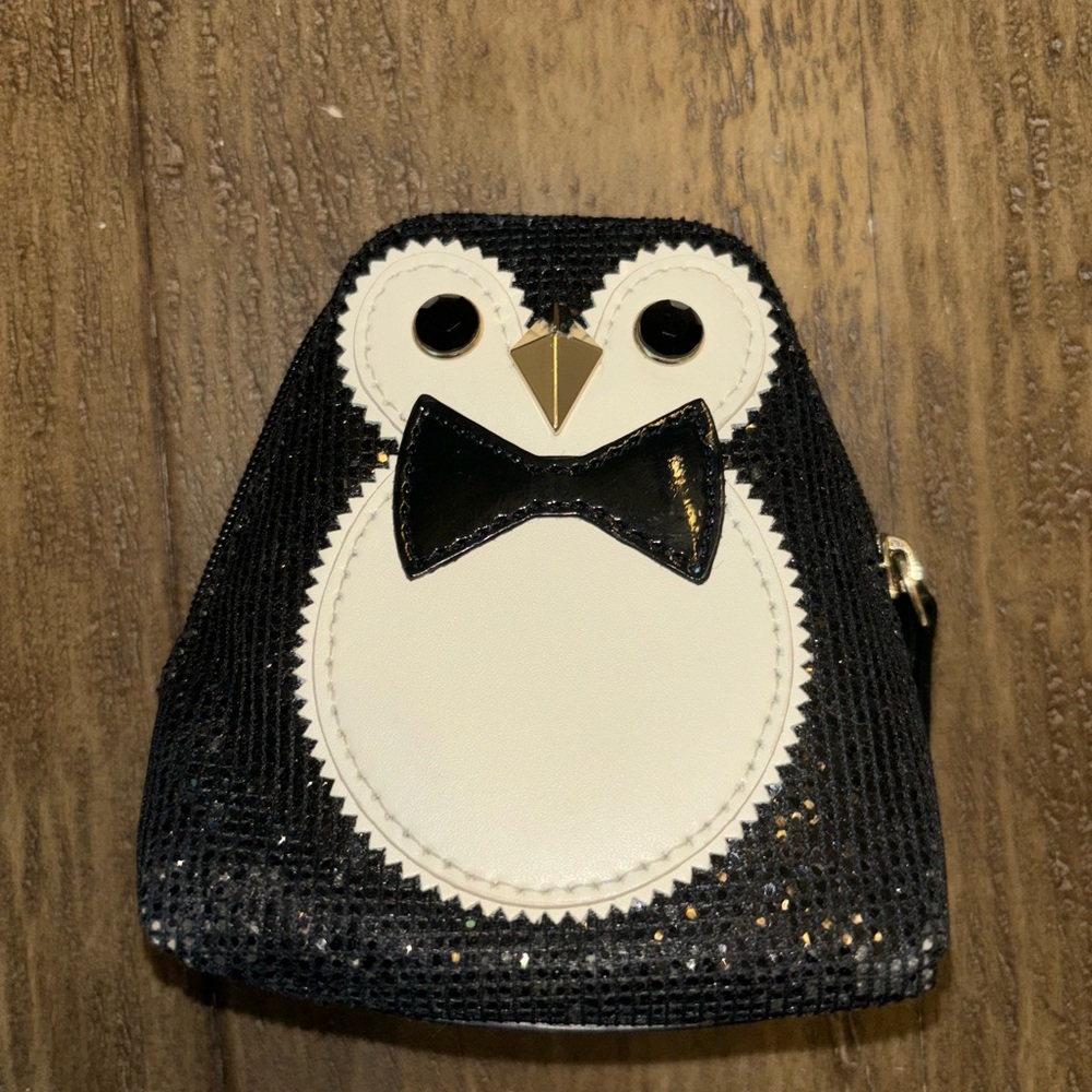 Kate Spade collectors penguin coin purse